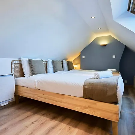 Maison 2 Avec Petite Cour, Proche Metro Holiday home Lille