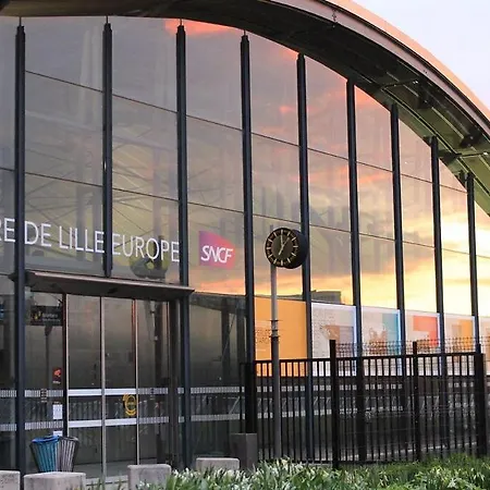 Maison 2 Avec Petite Cour, Proche Metro בית נופש *