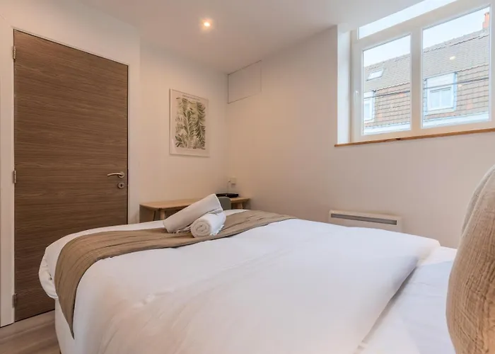 Maison 2 Avec Petite Cour, Proche Metro Penzion