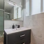 בית הארחה Maison 2 Avec Petite Cour, Proche Metro 3*